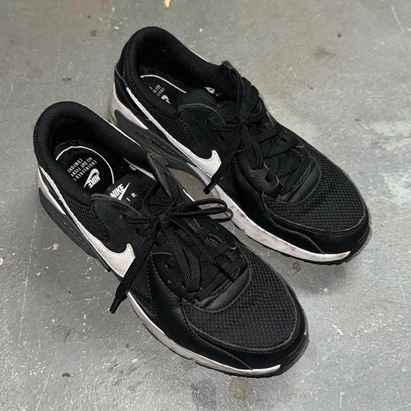 USED NIKE PRO MAX - Picture 2 of 8